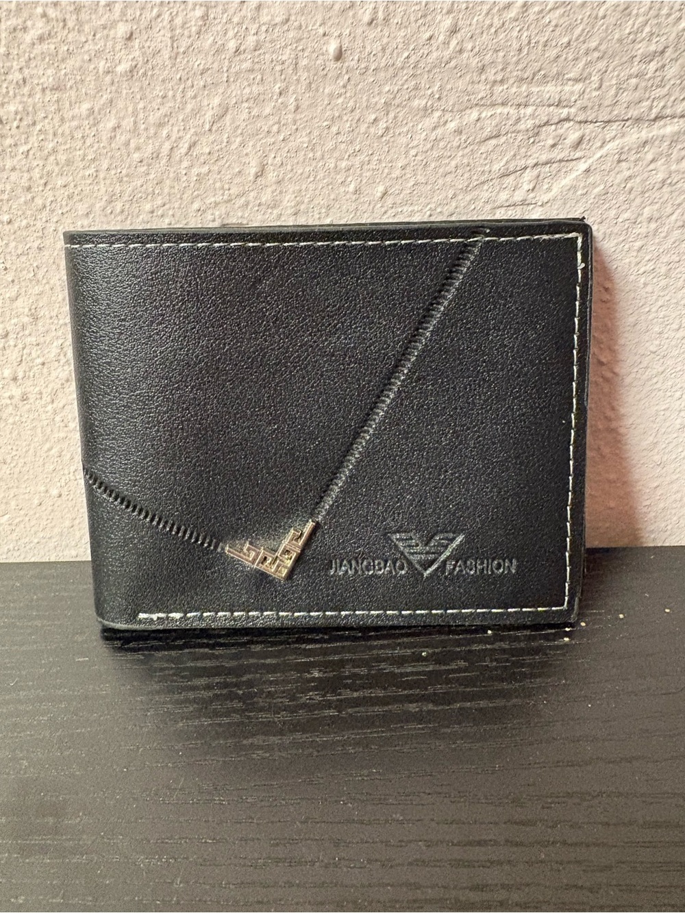 Jiangbaq Fashion Black Bifold Wallet ID Window Card Holder